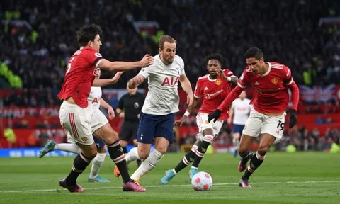 Đội hình M.U hay Tottenham mạnh hơn?