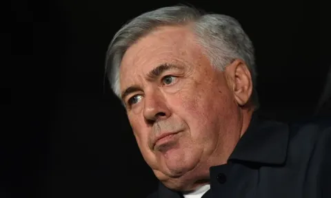 Real đón tin xấu từ HLV Ancelotti trước đại chiến Chelsea