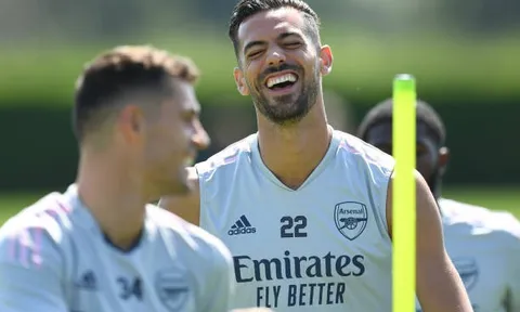 Fabrizio Romano xác nhận cầu thủ 100% rời Arsenal