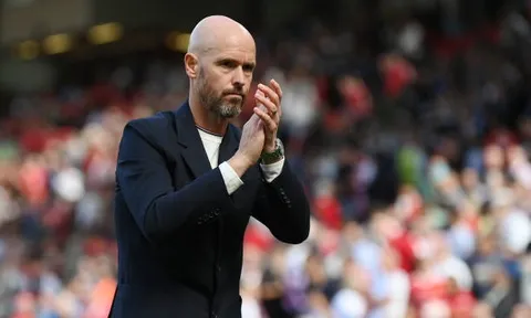 2 cầu thủ M.U bị chê không đủ trình đá cho Aston Villa