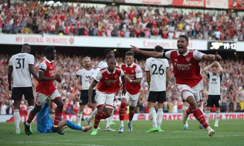 Arteta khen ngợi hết lời 2 cầu thủ Arsenal