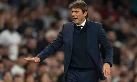 Conte phẫn nộ với Son Heung-min