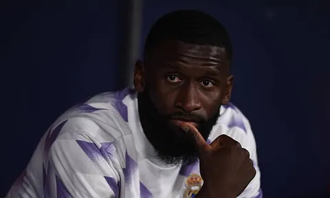 Rời Chelsea, Rudiger đối mặt tương lai mù mịt