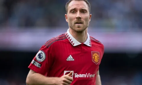 HLV Ten Hag cập nhật tình trạng Eriksen trước trận chiến Tottenham