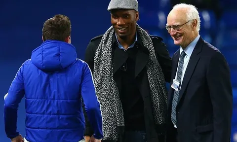 “Voi rừng” Drogba nhận giải thưởng danh giá từ UEFA