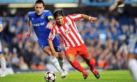 Vì sao Terry ngăn cản Chelsea chiêu mộ Aguero?