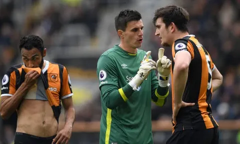 Đồng đội cũ chê Maguire không đủ trình chơi cho Man Utd