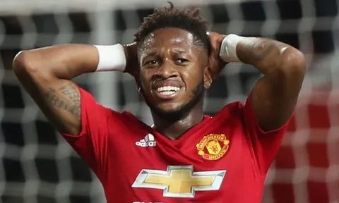 Ngạo mạn không tự lượng sức, 'bom xịt' Man Utd thành trò cười trong phòng thay đồ