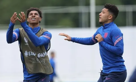 Ghi bàn hơn Greenwood, kiến tạo hơn Fernandes: Man Utd sắp đón một cầu thủ toàn diện