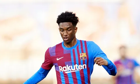 Gia cố cánh trái, Chelsea đưa thần đồng Barca vào tầm ngắm