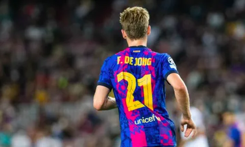 Gia nhập Man Utd, Frenkie de Jong có 2 số áo trong mơ để chọn