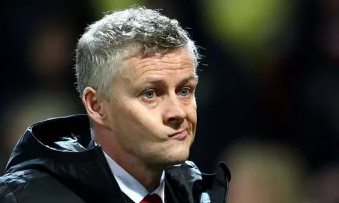 Giám đốc nói lời thật lòng về chiếc ghế của Solskjaer