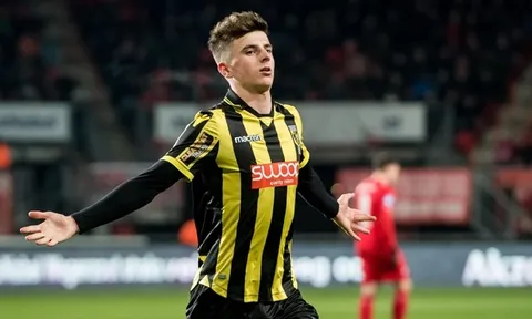 Giám đốc sân sau làm rõ sự thật gián đoạn với Chelsea trên TTCN