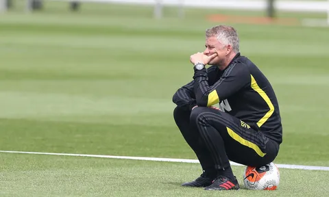 Giáo án tập luyện của Solskjaer ‘quá cơ bản’ và ‘thiếu sáng tạo’