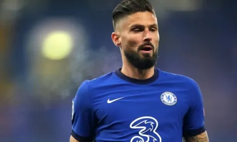 Giroud đồng ý thỏa thuận với AC Milan