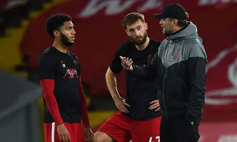 Gomez mắc sai lầm tai hại, Klopp tiếp tục lo lắng