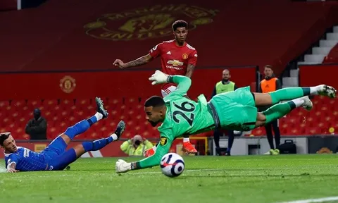 Thua Man Utd, HLV Brighton cay đắng nói thẳng lý do 'phơi áo' tại OTF