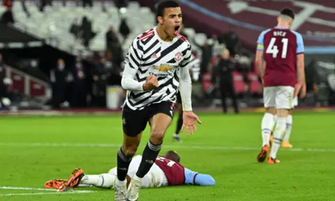 Michael Owen phân tích bàn thắng cảm xúc của Greenwood