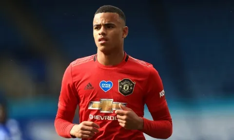 Greenwood "gọi gái" và số 11 bị nguyền rủa của Man United