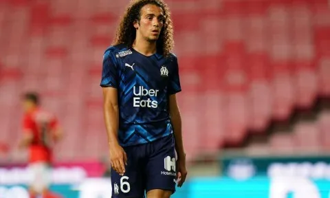 "Tình trạng thể chất của Guendouzi rất đặc biệt"