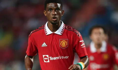 Hạ Liverpool, Bruno gửi thông điệp đến Amad Diallo