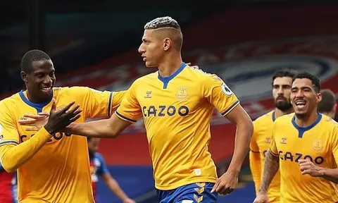 Hạ Palace kịch tính, Everton leo thẳng lên ngôi đầu Premier League