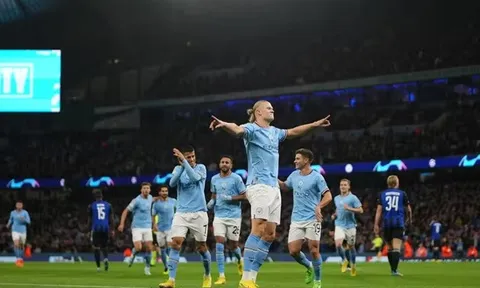 Haaland nổ cú đúp nghiền nát đối thủ; Dortmund thắng hủy diệt