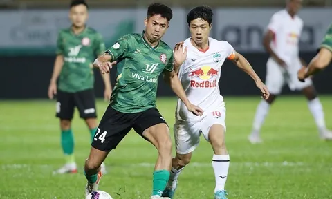 HAGL: Hết mình hay chỉ đá cho vui