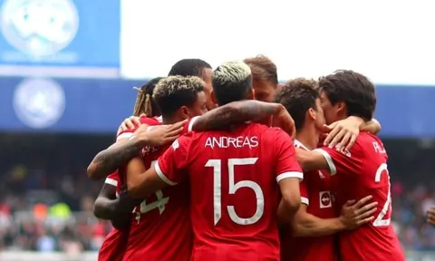 Hàng công 10 người, Solskjaer phải chọn ai, bỏ ai?