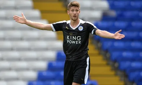 'Hàng hớ' bị Leicester bán 10 triệu bảng giờ đã ghi 13 bàn sau 5 trận