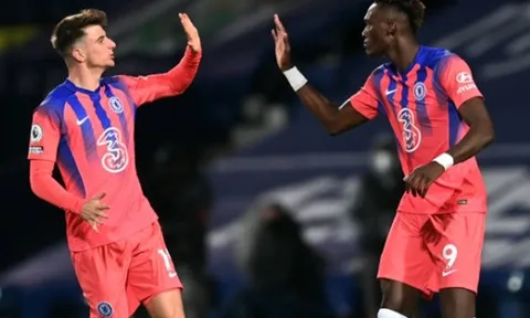 Thay người ảo diệu, Lampard giật lại sự sống cho Chelsea
