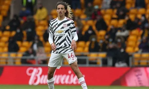 Sao trẻ Man Utd chuyển mình nhờ 1 cái tên