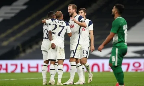 Harry Kane lập hattrick tuyệt đỉnh, Tottenham vùi dập đối thủ 7 bàn