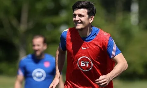 Harry Maguire cười toe toét, sẵn sàng xung trận cùng ĐT Anh