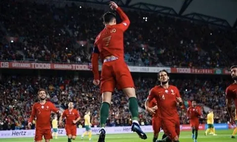 Hat-trick thứ 55 của Cristiano Ronaldo