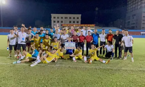 Hòa Bình FC lên hạng Nhất mùa giải 2023