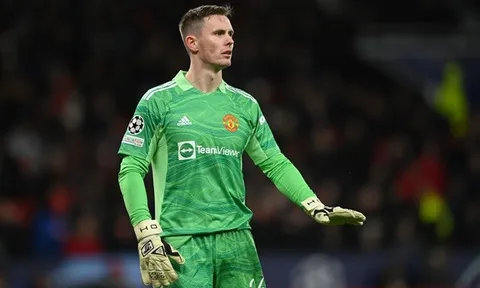 "Tôi ngạc nhiên vì Dean Henderson đến Nottingham"