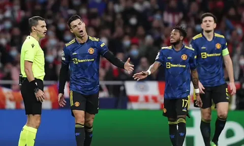 Thierry Henry chỉ ra điều các cầu thủ Man United cần làm