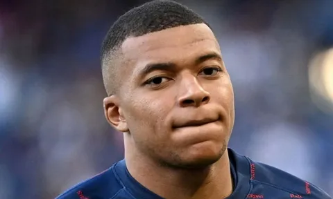 Heskey: Mbappe sẽ kéo rắc rối đến Liverpool
