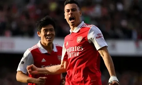 Heskey tiến cử sao Arsenal cho Liverpool