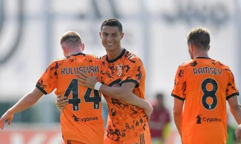Highlights: Juventus 5-0 Novara