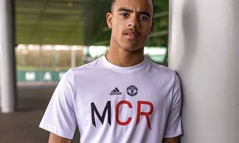 Hình ảnh mới nhất của Mason Greenwood