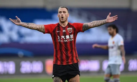 HLV Bologna lên tiếng về tương lai Arnautovic