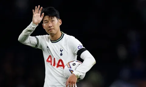 HLV Conte ca ngợi Son Heung-min