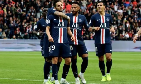 HLV đối thủ tức giận: 'PSG không hoàn toàn giống nhau'