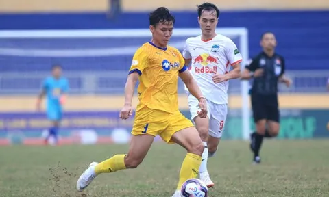 HLV Huy Hoàng: 'Ngọc Hải quá hiểu cầu thủ HAGL nên SLNA chiến thắng'