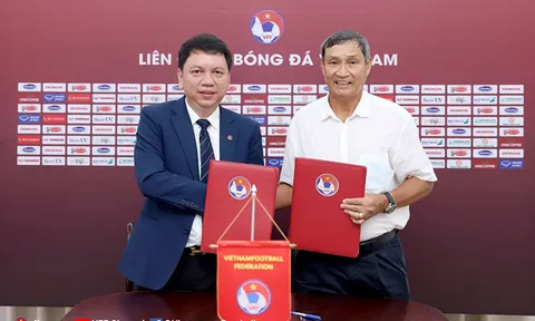 HLV Mai Đức Chung gia hạn hợp đồng, dẫn dắt tuyển nữ Việt Nam ở World Cup