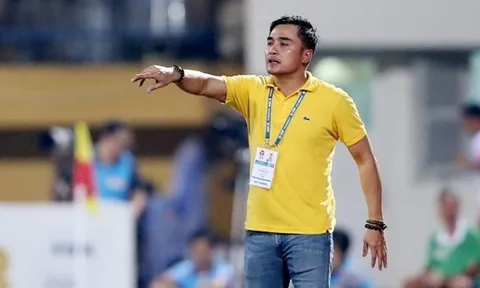Sự thật việc HLV Nguyễn Đức Thắng trở thành thuyền trưởng của Hà Nội FC thay HLV Chu Đình Nghiêm
