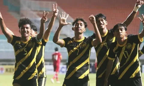 HLV Ong Kim Swee: 'Đừng vội khen công tác đào tạo trẻ Malaysia'