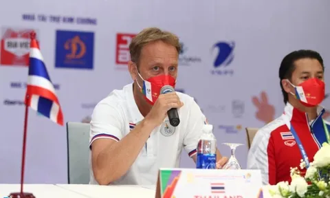 HLV Polking: 'Thái Lan chưa thể nghĩ đến U23 Việt Nam'